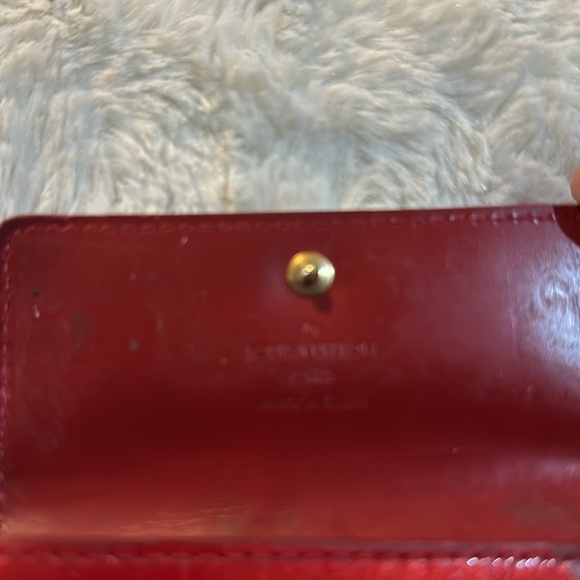 Louis Vuitton 4 Ring Key Holder Case In The Maroon Family - Picture 4 of 16